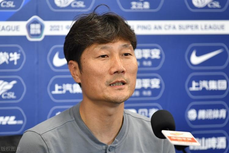 8868体育官方网站-范志毅也没想到，和他并肩作战5年的毛毅军，如今已是申花领队了